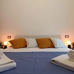  Apartamento Sahi - Via Dei Ciclamini Mm1 Primaticcio, Stadio San Siro, Ospedale San Carlo Italia
