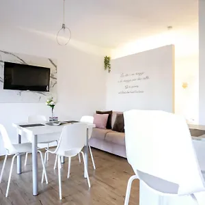 La Casa Sul Apartment Desenzano del Garda